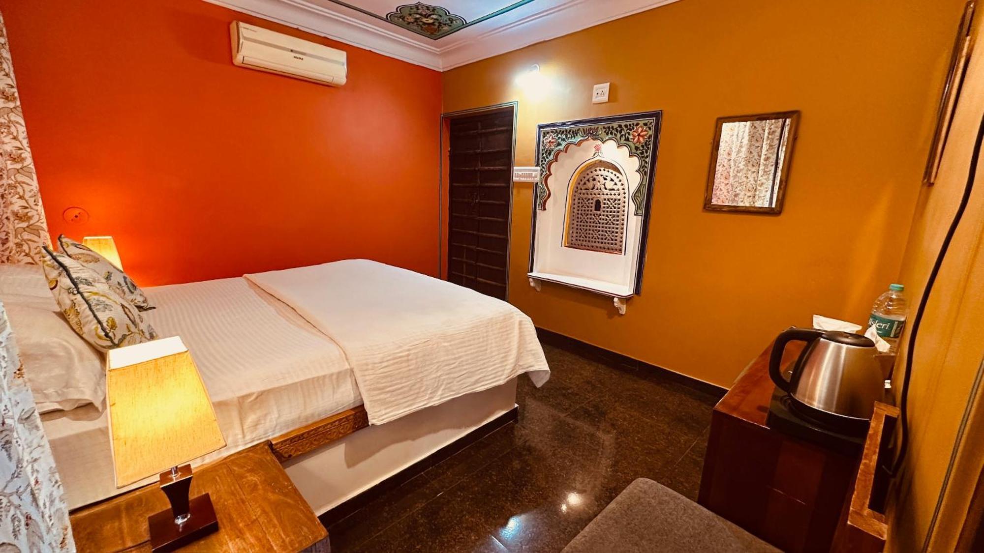Haveli Bundi Inn Bagian luar foto
